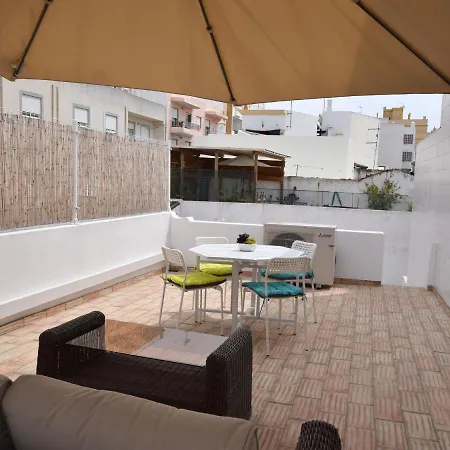 Modern In Olh O With Terrace Olhão